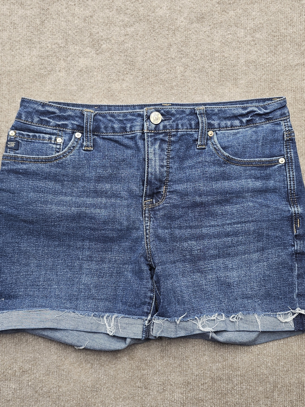 Seven7 Y2K Distressed Denim Shorts Size 8 Cuffed Raw Hem Stretch Blue Jean Short